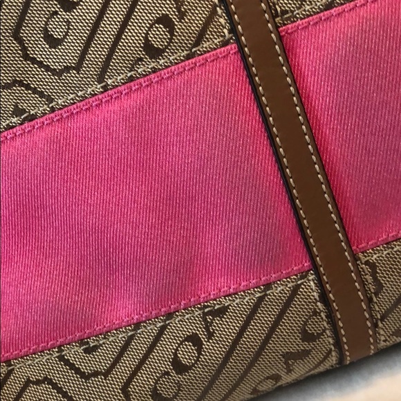 Pink and brown Coach tote with zip - Picture 3 of 7
